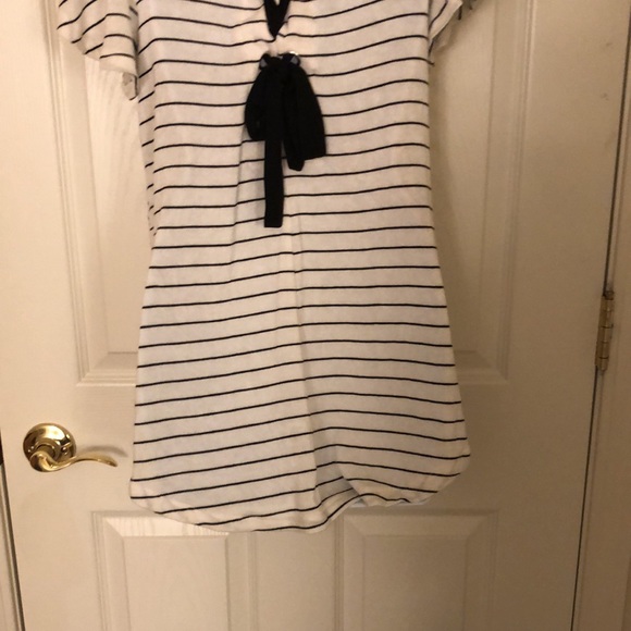 Flutter Sleeve Striped Boho Blouse - Picture 10 of 10